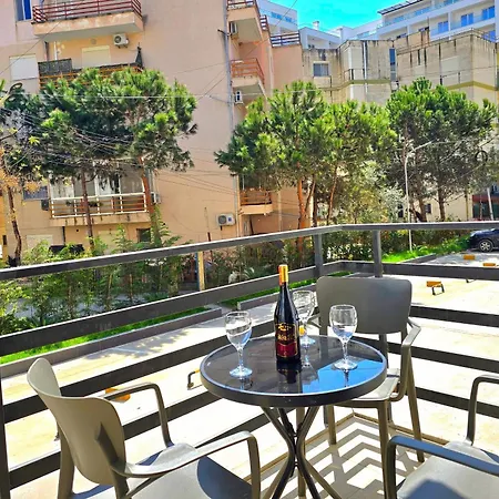 Happy Qerret Apartment *