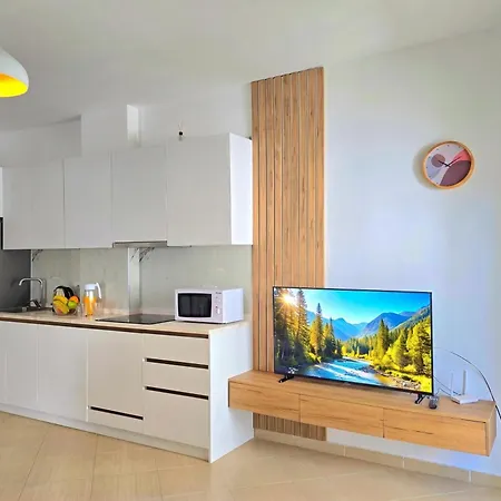 Happy Qerret Apartamento Golem (Tirana)