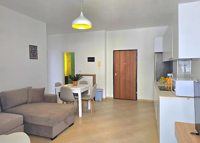 Happy Qerret Apartment